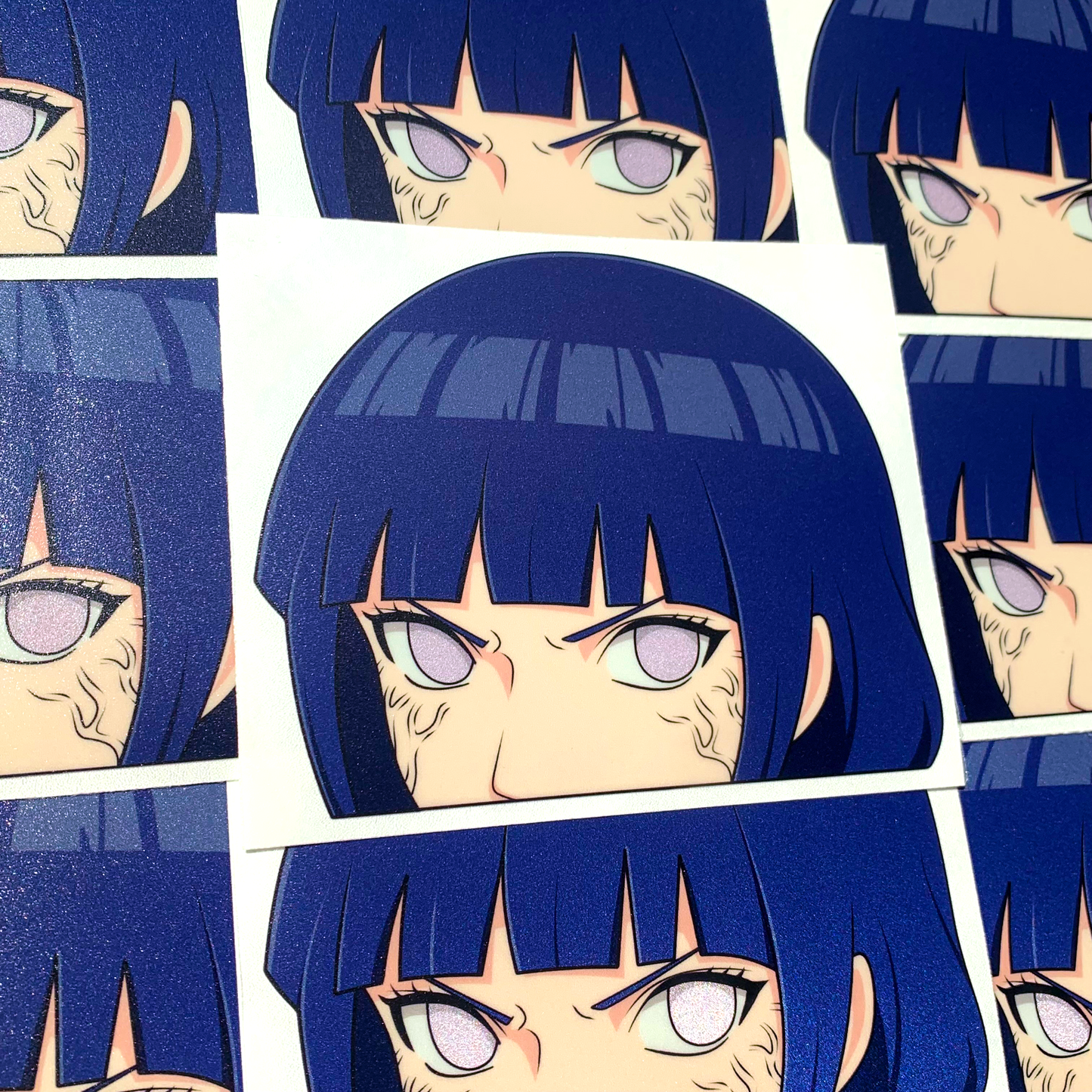 REFLECTIVE HINATA PEEKER