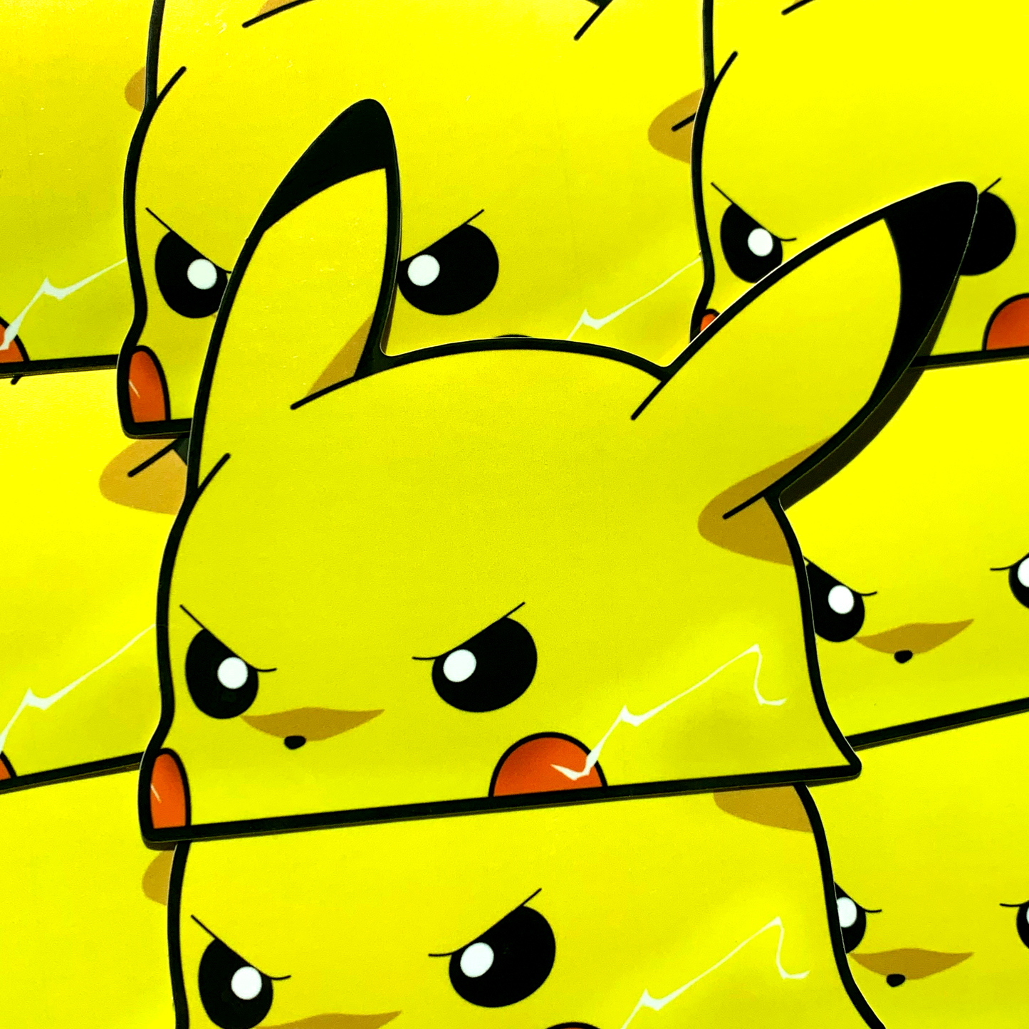 PIKACHU PEEKER