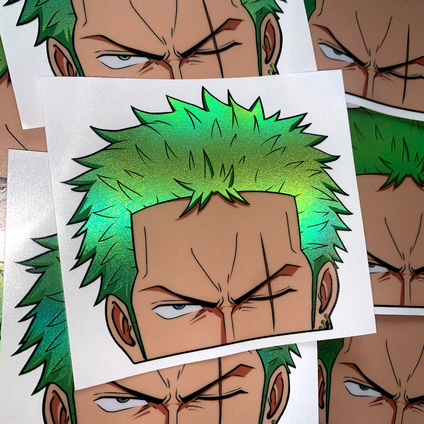 HOLO ZORO PEEKER